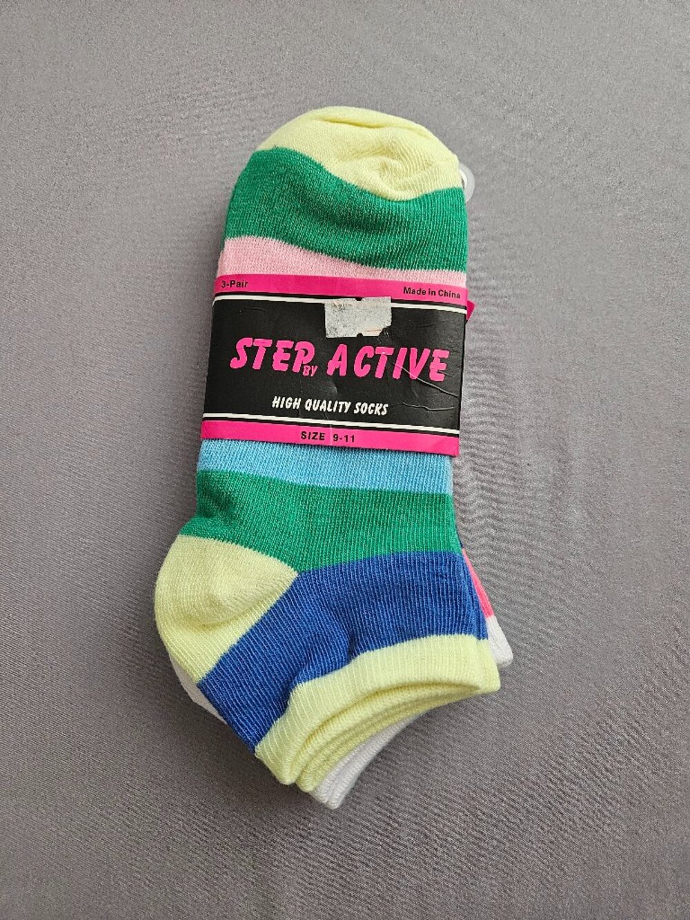 Pack Of 3 Multi Color Stripe Ankle Socks Size 9-11 NWT